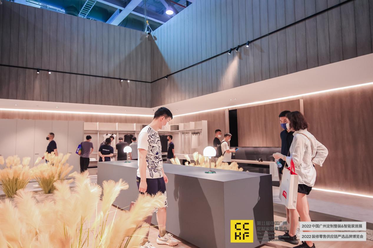 CCHF广州 | 2022年首场家居盛会开幕,第11届中国广州定制家居展火爆开场 - 家居网,家居网,中国家居网,建材网,建材,卫浴,智能锁 ...